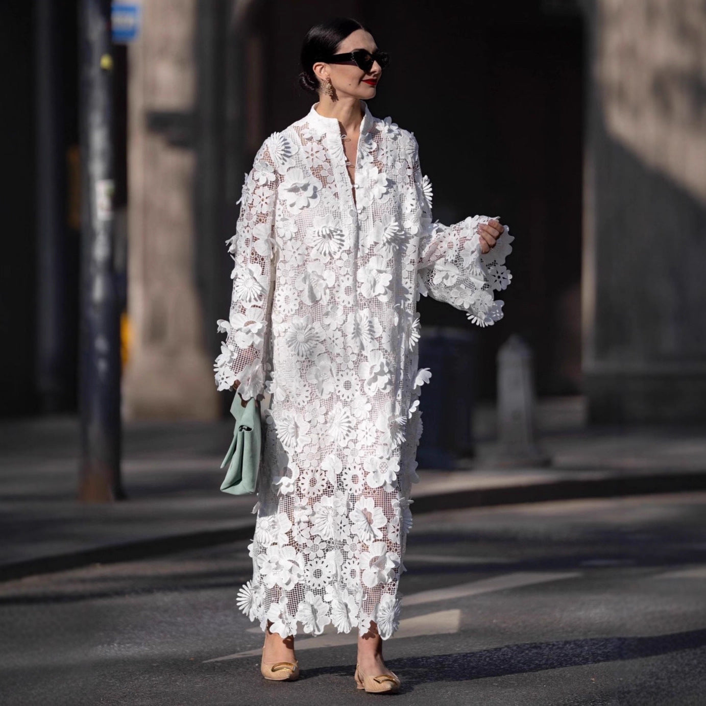 Women's Hollow-Out 3D Floral Round Neck Long Sleeve Dress